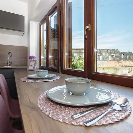 Arena Delight Appartement *