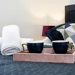 Apartment Arena Delight